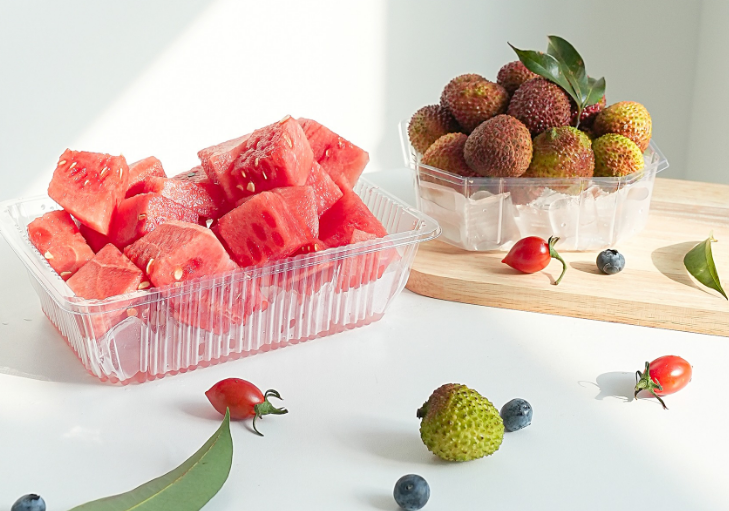 Bagaimana Kotak Kemasan Blister PET Sembilan Kotak melindungi barang-barang halus atau rapuh dari getaran, guncangan, atau abrasi selama pengiriman?